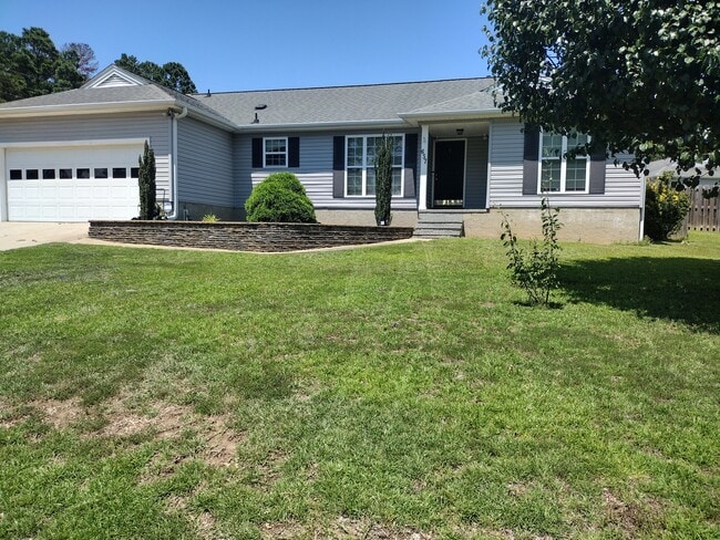 Building Photo - 657 Kemper Dr