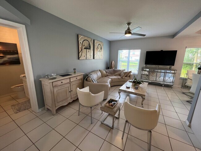 Foto del edificio - 1074  Via Jardin   Palm Beach Gardens Fl 3...