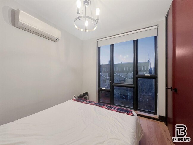 Foto del edificio - Hull Street