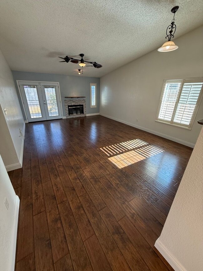 Building Photo - 4212 Cyclone Dr