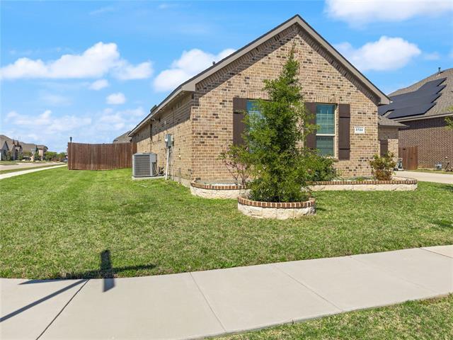 Foto del edificio - 3722 Autumncrest St
