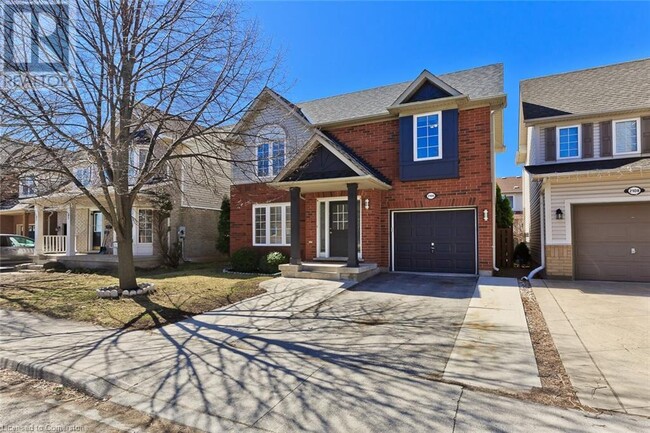 Building Photo - 2106 Dunmore Ave
