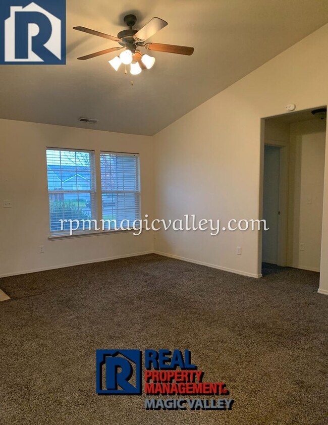 Foto del edificio - Cute Single-Family Home Available!!