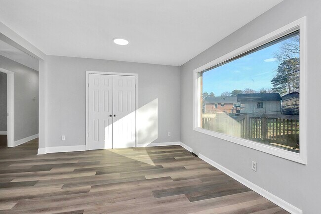 comida - 1618 Grovewood Dr