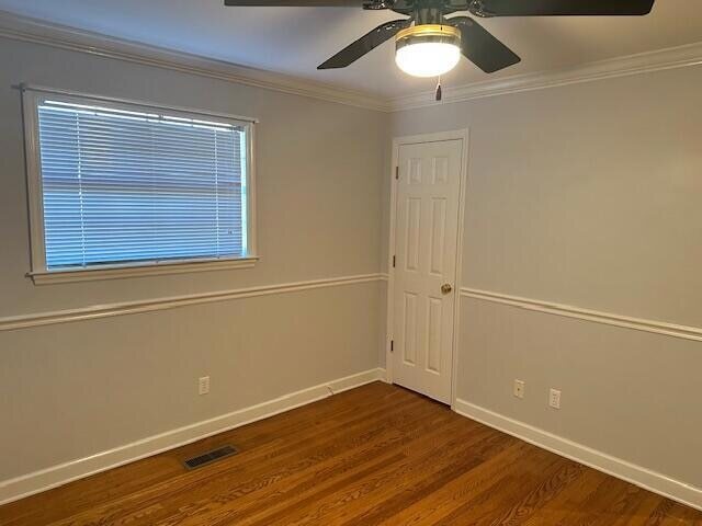 Foto del edificio - 3708 Peerless Rd NW