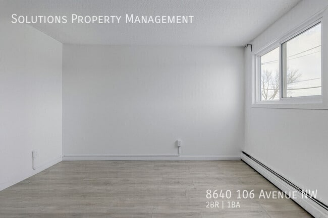 Building Photo - Beautifully Updated 1 and 2 Bedroom Apartments for Rent