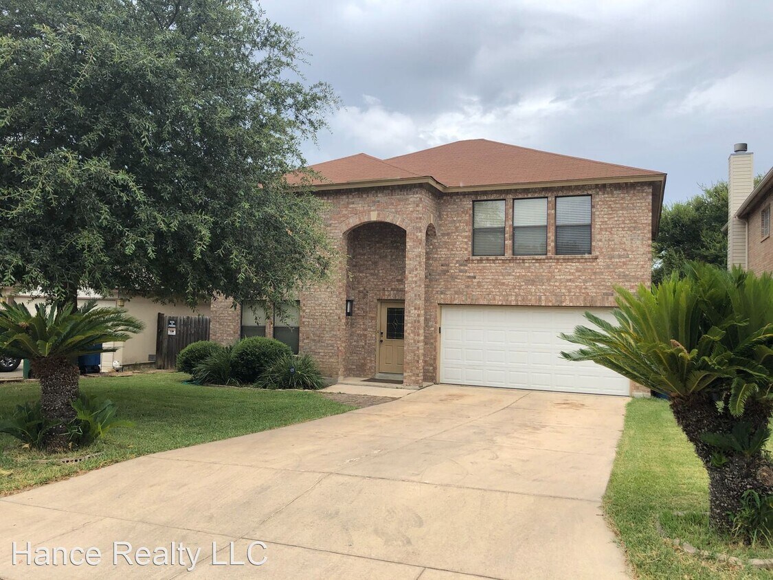 Primary Photo - 4 br, 2.5 bath House - 1607 Pinetum Dr