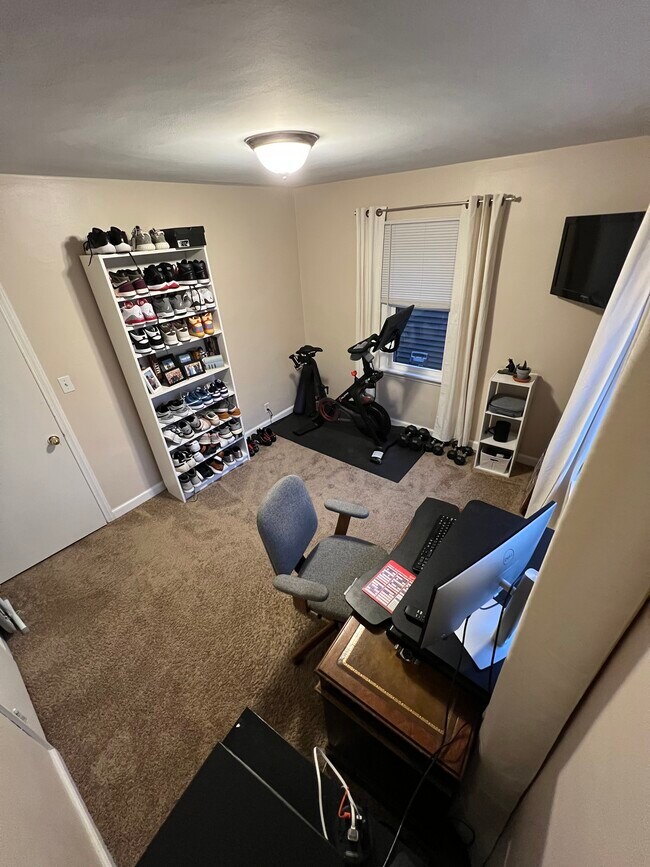 Front bedroom - 3577 S 19th St