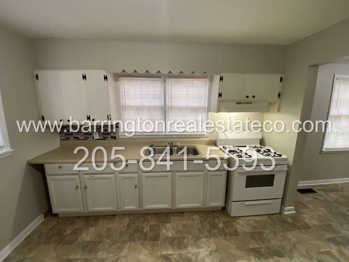 Building Photo - 5703 Avenue O-