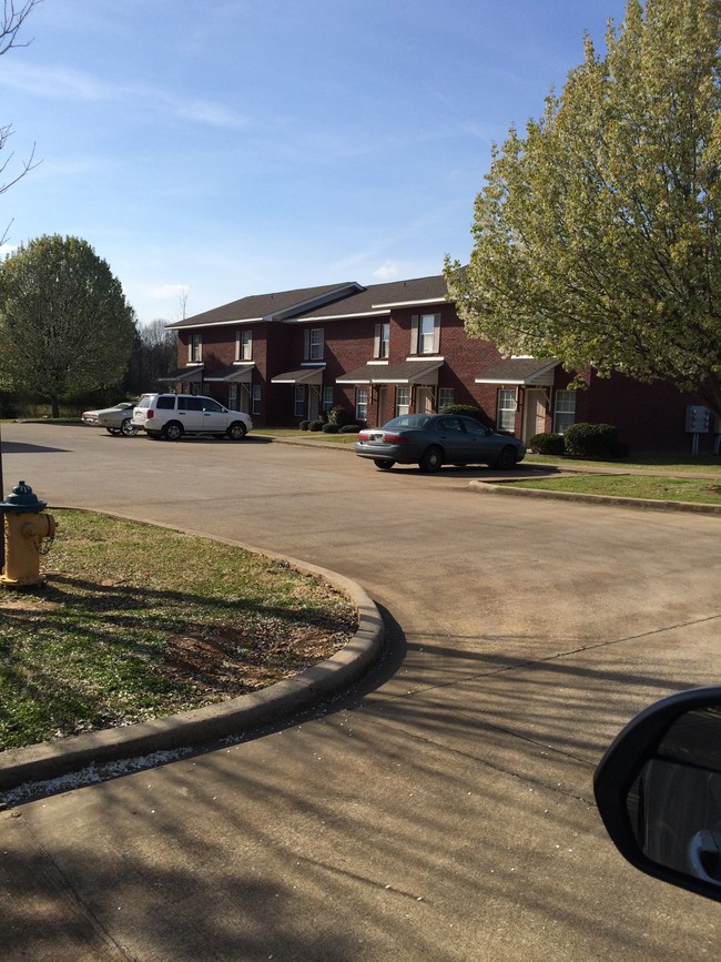 Cottonwood Apartments Apartments Athens, AL