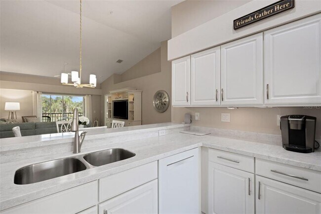 Building Photo - 8921 Veranda Way