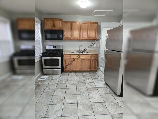 Foto del edificio - 3240 W 64th Pl