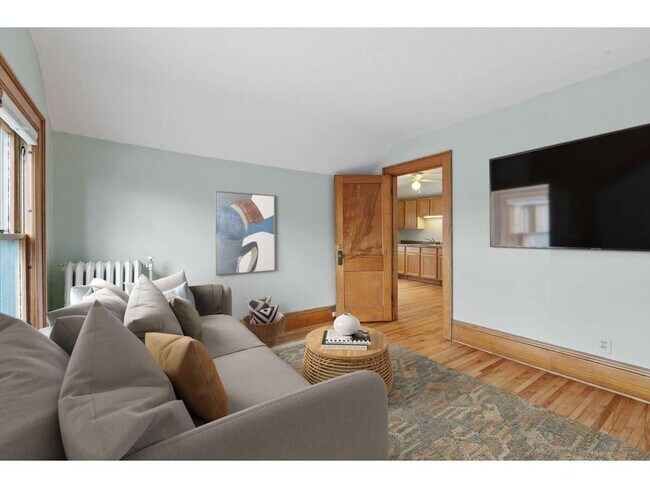Foto del edificio - 4051 Pleasant Ave
