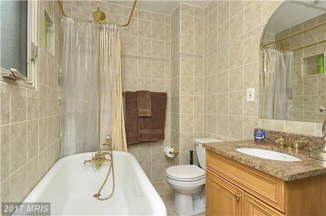 Building Photo - 8933 Falling Creek Ct