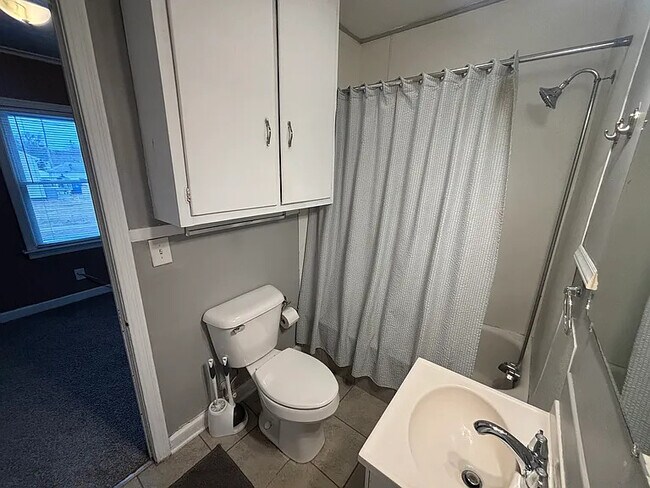 Foto del edificio - 1626 Florence Ln