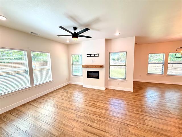 Foto del edificio - 1720 Lloyd Ave