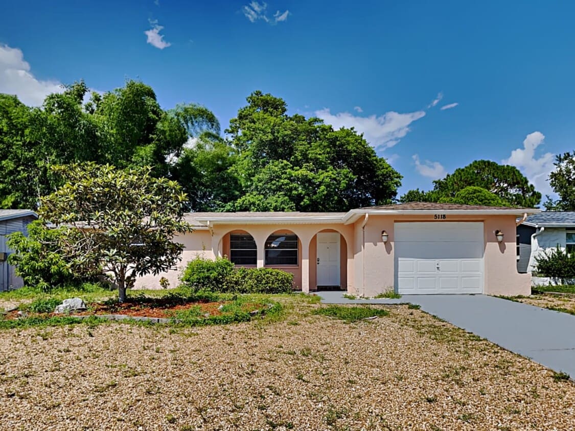 Primary Photo - 5118 Idlewild St