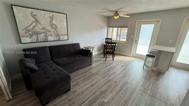 Foto del edificio - 2115 NE 42nd Ct