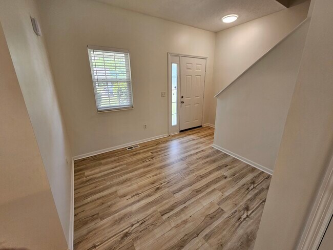 Building Photo - 126 Wagnalls Ct