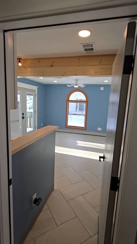 Building Photo - 5 Orchard Ln