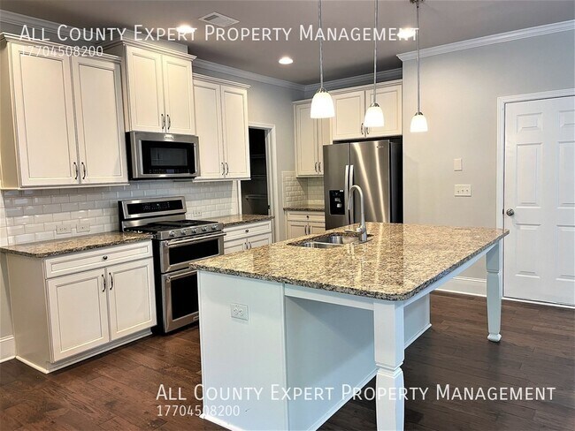 Foto del edificio - 6512 Crosscreek Ln