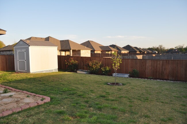 Foto del edificio - 118 Texoma Mdws