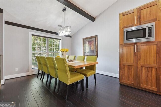 Foto del edificio - 3941 Pine Gorge Ct NE