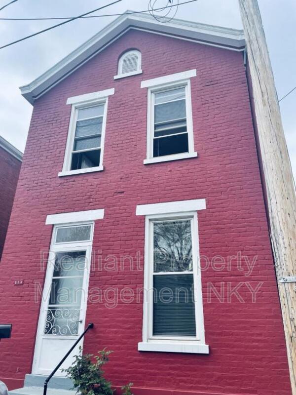 Foto principal - 834 Liberty St