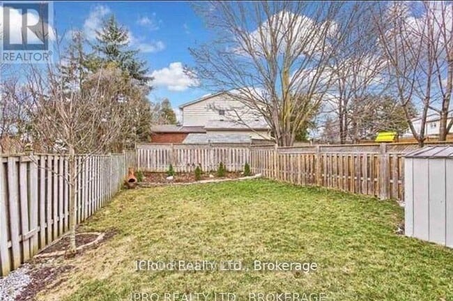 Building Photo - 252 William Roe Blvd