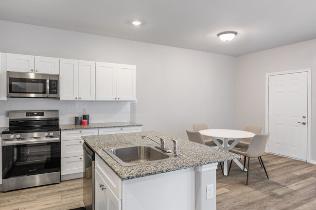 Building Photo - Cooper Landing