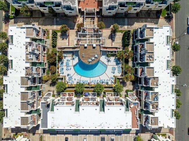 Foto del edificio - 7701 Atlantic Ave