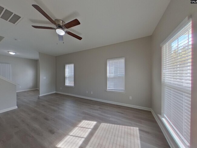 Building Photo - 138 Stanley Ct