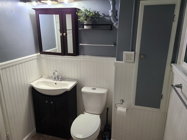 Bathroom - 505 Clark Ave