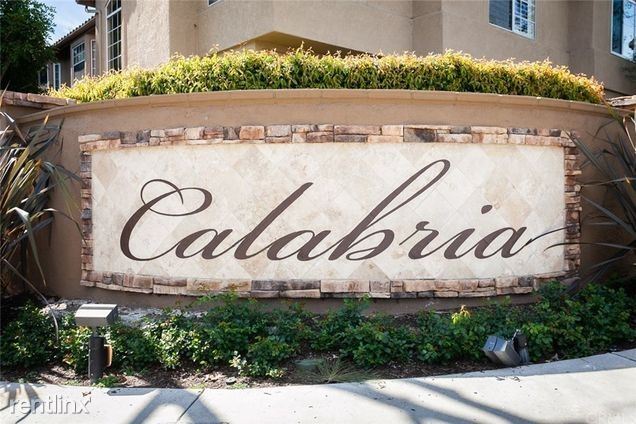 Primary Photo - 2 br, 2.5 bath Condo - 23 Destiny Way