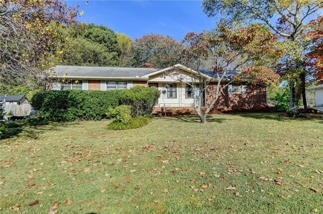 Building Photo - 834 Burns Rd NW