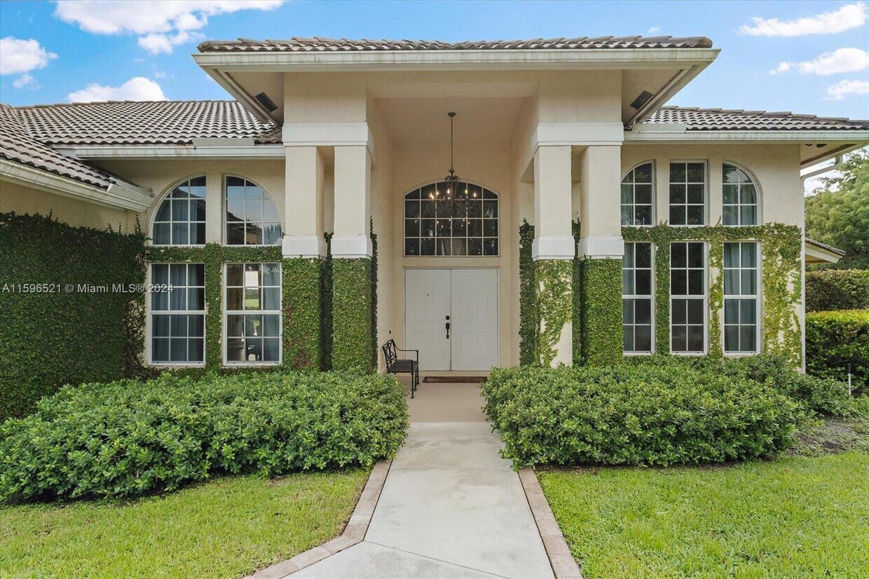 Foto principal - 3950 Fieldview Way