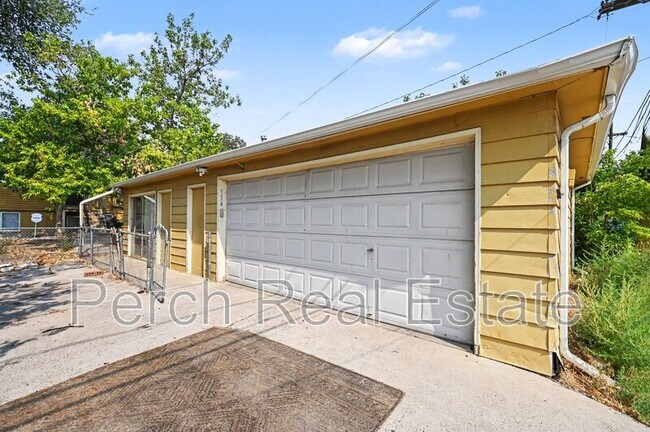 Foto del edificio - 954 Winona Ct