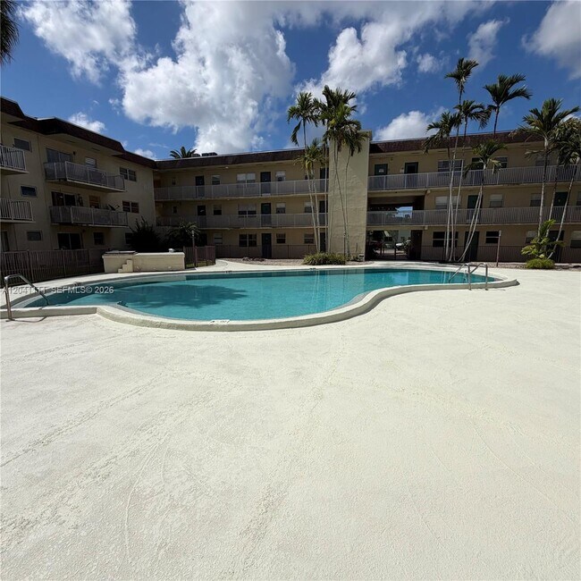 Building Photo - 7505 SW 82nd St