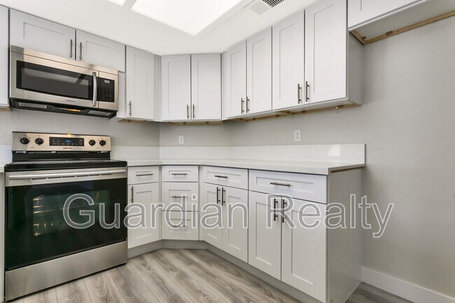 Foto del edificio - 6250 W Flamingo Rd