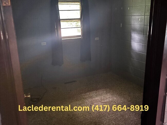 Foto del edificio - 3 Bed/ 1 Bath House