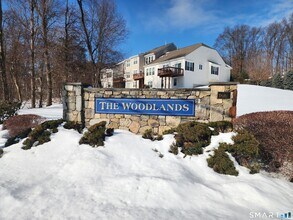 Building Photo - 158 Sterling Dr