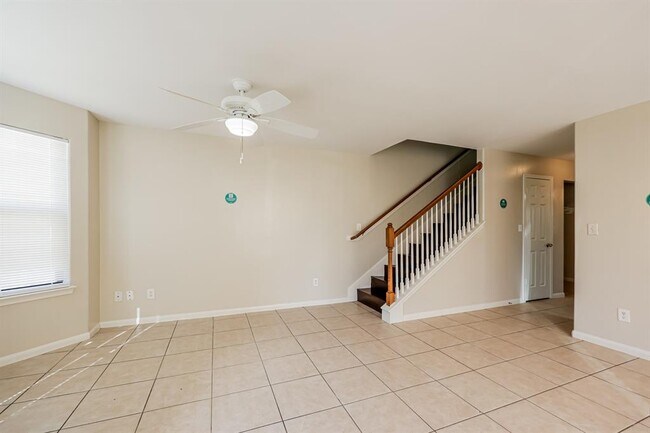 Building Photo - 3023 La Estancia Ln