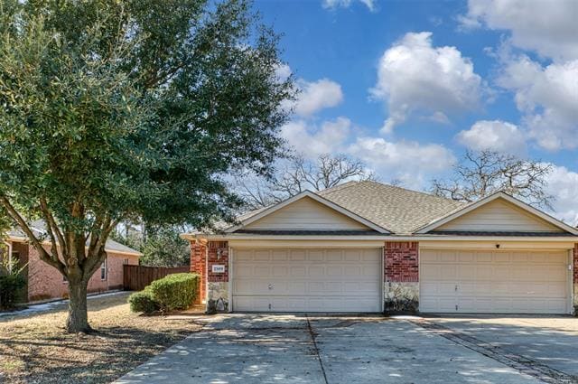 Foto del edificio - 2509 Wood River Pkwy