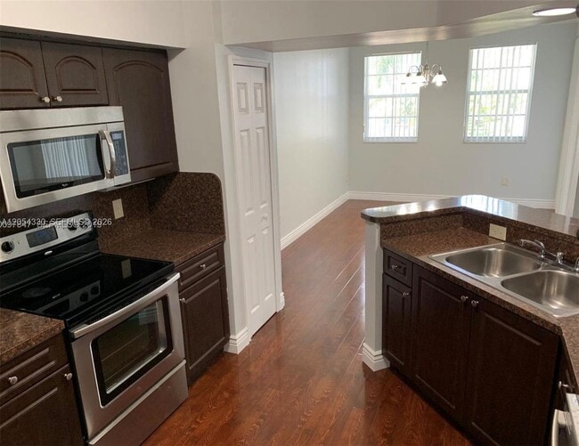 Photo - 3175 NE 184th Street 3302, Aventura, FL 33160 - 2499 House
