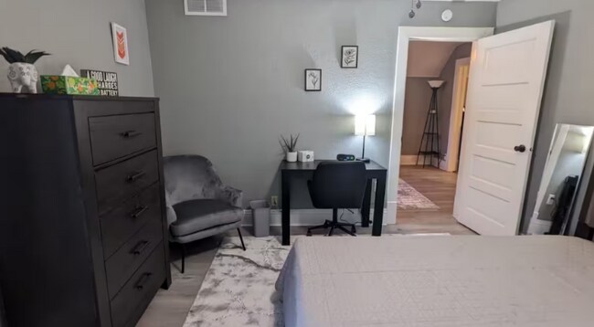 Foto del edificio - 150 12th St