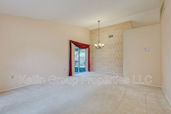Building Photo - 5111 Cimarron Dr