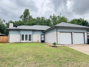 Building Photo - 512 Harding Pl