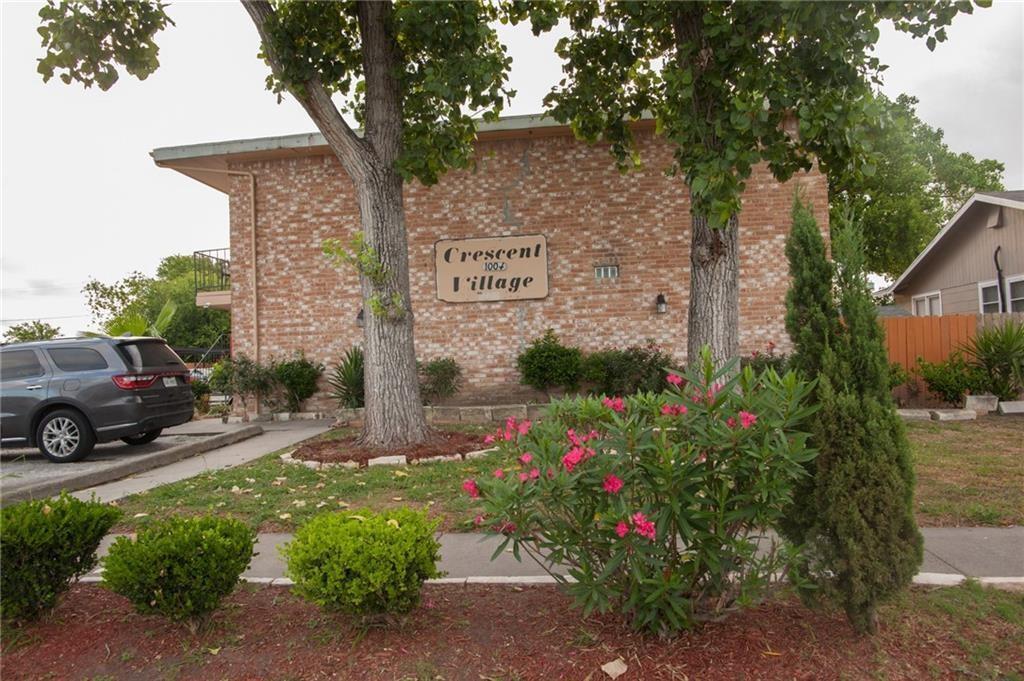 1004 Austin St, Portland, TX 78374 Room for Rent in Portland, TX