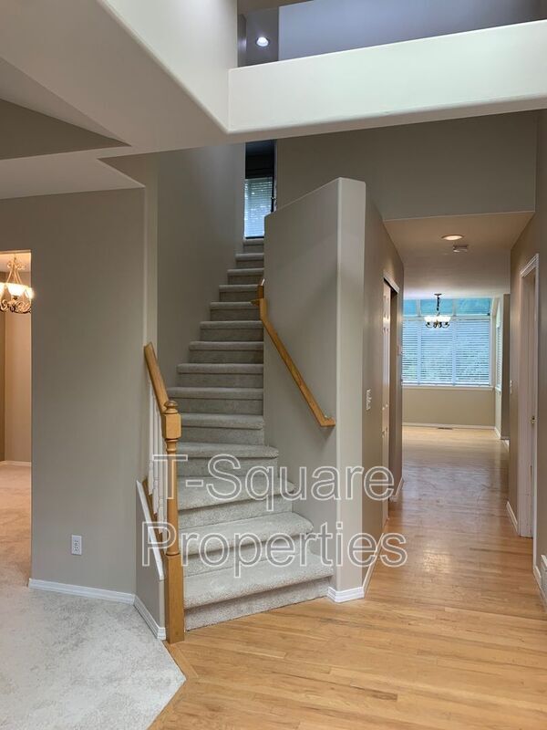 Building Photo - 15313 34th Dr SE