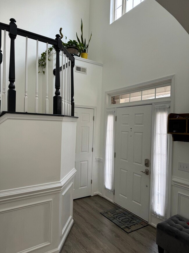 Building Photo - 2414 Oberwood Dr